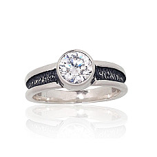 Silver ring, 18.5, 5.4 g, Silver 925 fineness, oxide (Plating), Zirkons