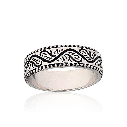 Женские,  - Серебряное кольцо, 18, 4.1 g, Серебро 925 проба, оксид (покрытие)