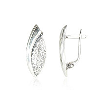 Silver earrings with 'english' lock, Silver 925 fineness, oxide (Plating)