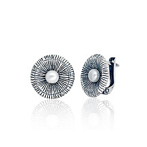 Silver earrings with 'english' lock, Silver 925 fineness, oxide (Plating), Fresh-water Pearl