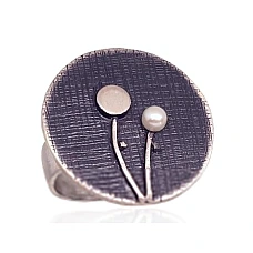 Silver ring, 18.5, 9 g, Silver 925 fineness, oxide (Plating), Fresh-water Pearl