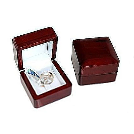 Gredzens,  - Davanu kārbiņa, krāsa: Brūna, 6 x 6 x 4.5 mm